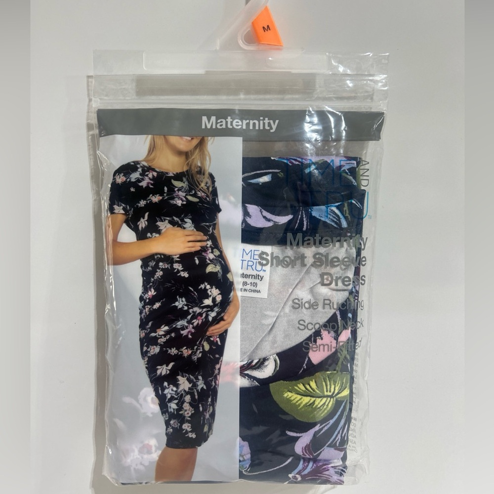 Time and Tru Maternity Short Sleeve Floral Dress MEDIUM. NEW.